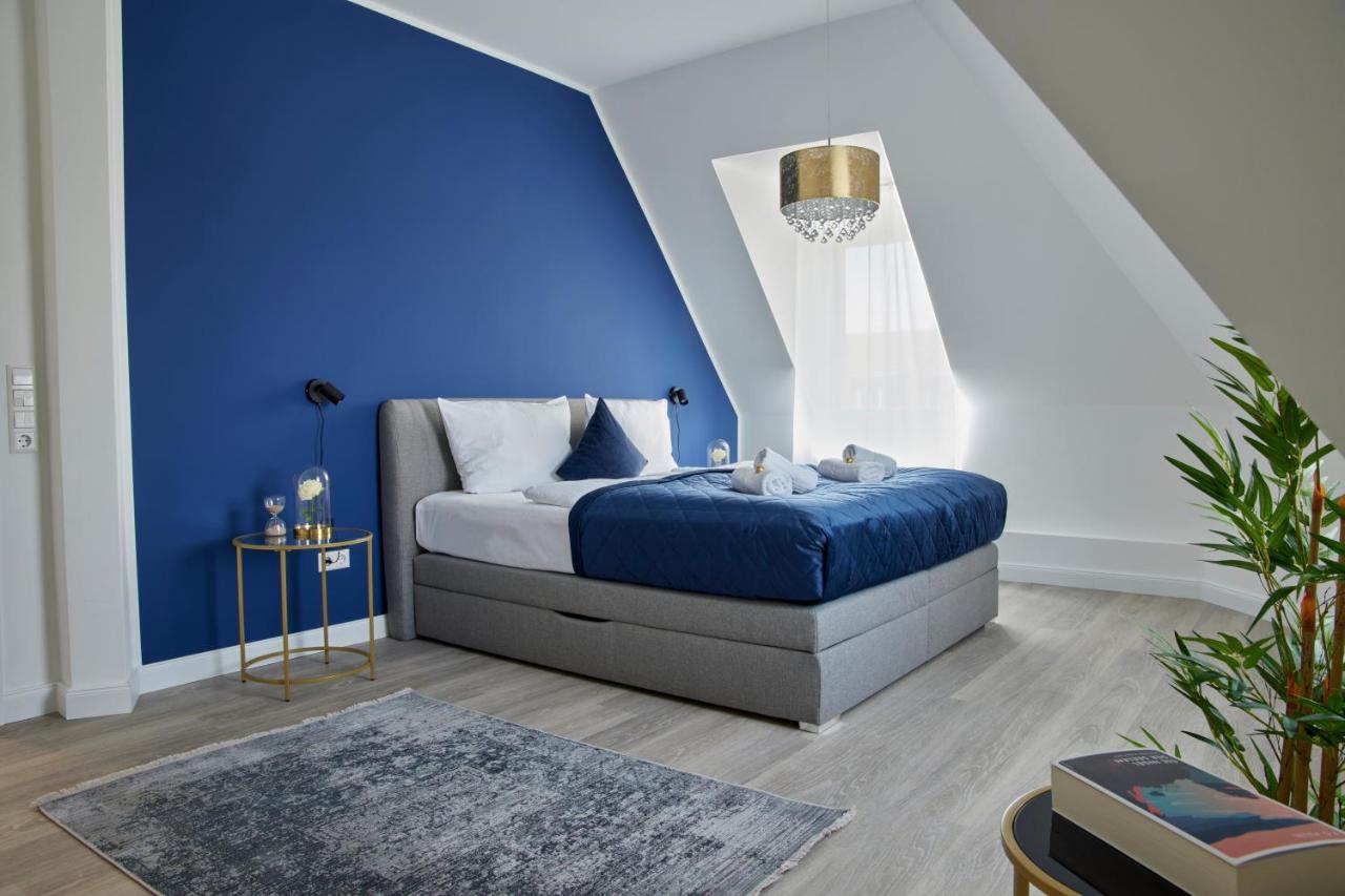 Schlossberg Residences - Xxl-Design-Apartment Mit Schlossblick Fuer Bis Zu 12 Personen Schwetzingen Ngoại thất bức ảnh
