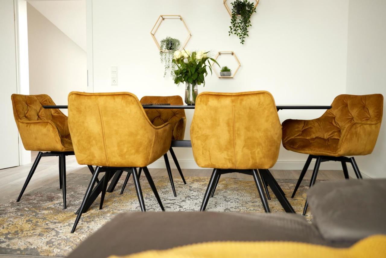 Schlossberg Residences - Xxl-Design-Apartment Mit Schlossblick Fuer Bis Zu 12 Personen Schwetzingen Ngoại thất bức ảnh