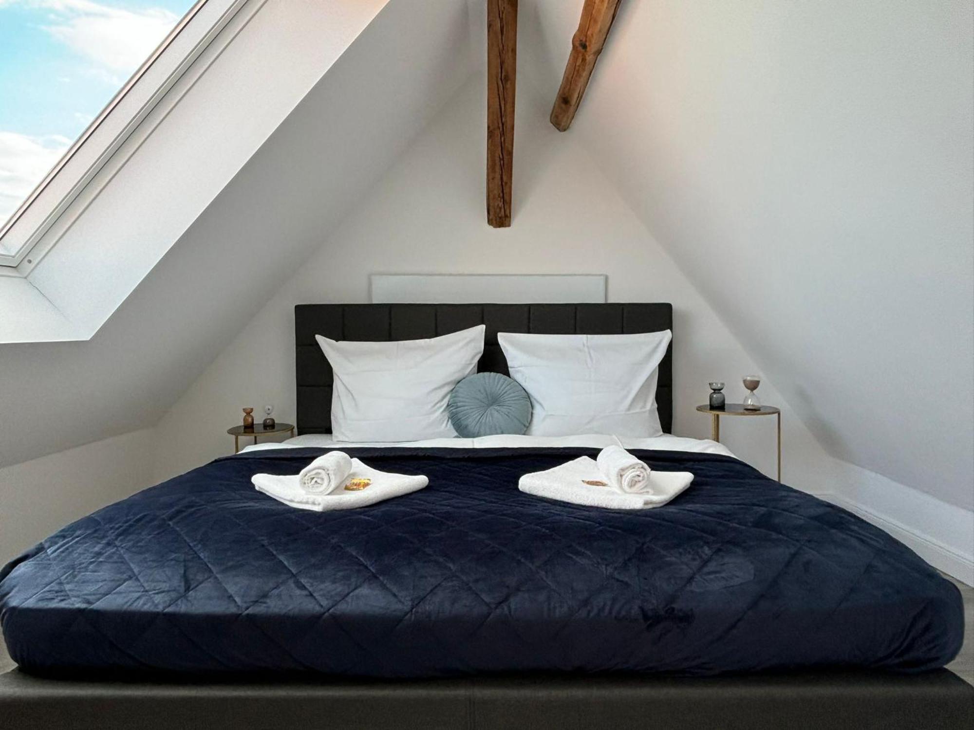 Schlossberg Residences - Xxl-Design-Apartment Mit Schlossblick Fuer Bis Zu 12 Personen Schwetzingen Ngoại thất bức ảnh